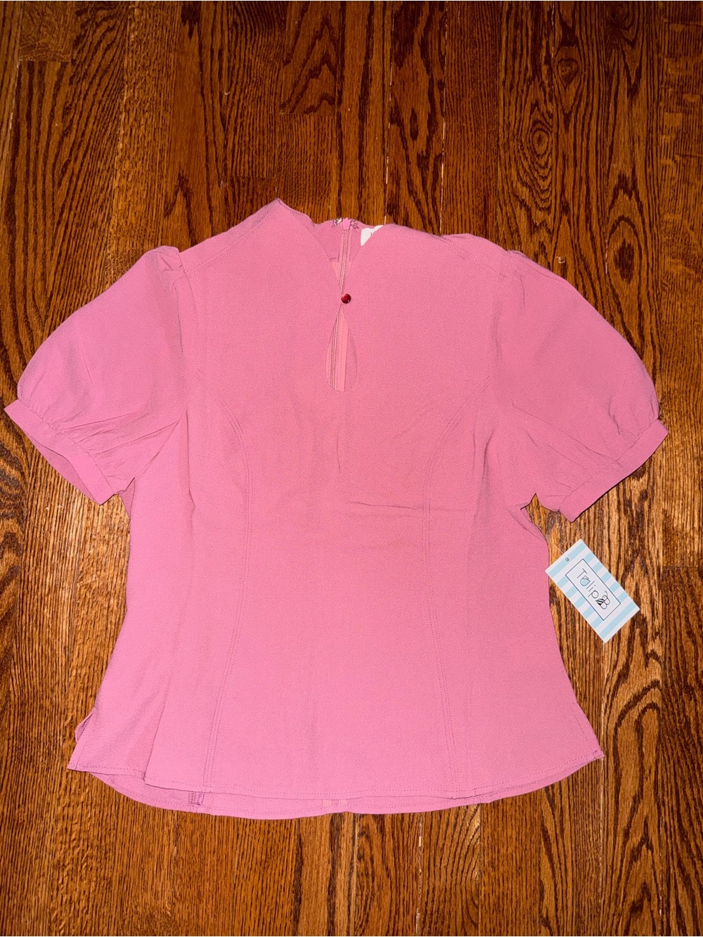 Women's Pink Short Sleeve Blouse with Keyhole Back